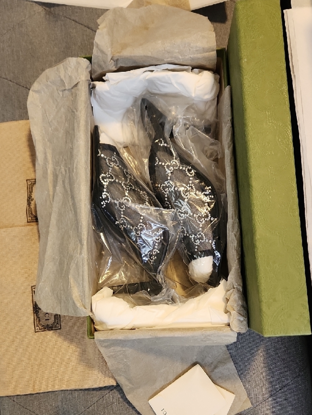 Gucci Black Crystal-Patterned Open-Toe Heels - Picture 12 of 13